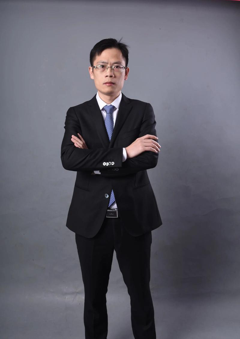 刘濒阳 包装与印刷设计负责人